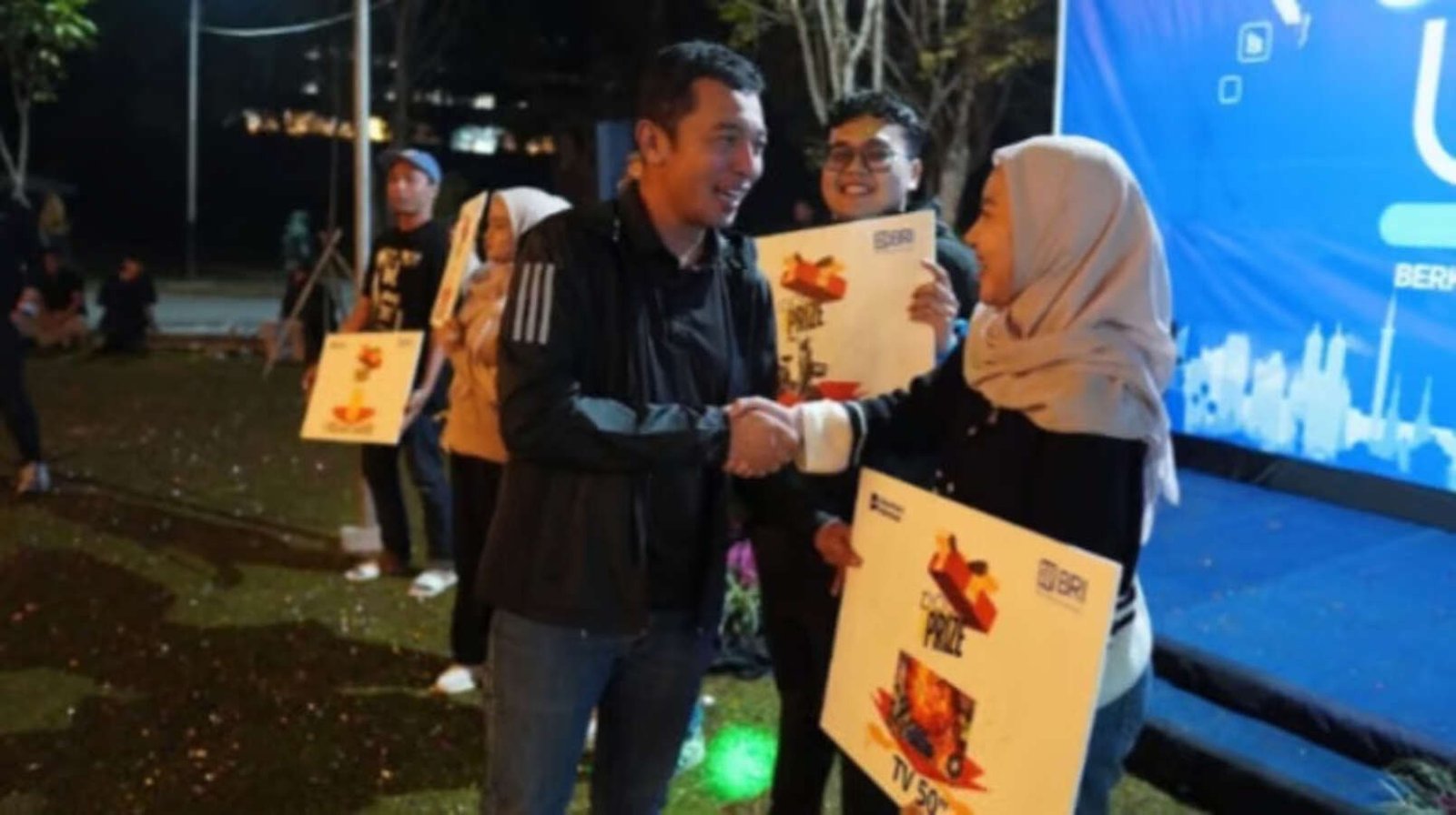 Apresiasi_Semangat_dan_Sportivitas,_BRI_Region_6_Gelar_Awarding_Pemenang_Lomba_BCF.jpg
