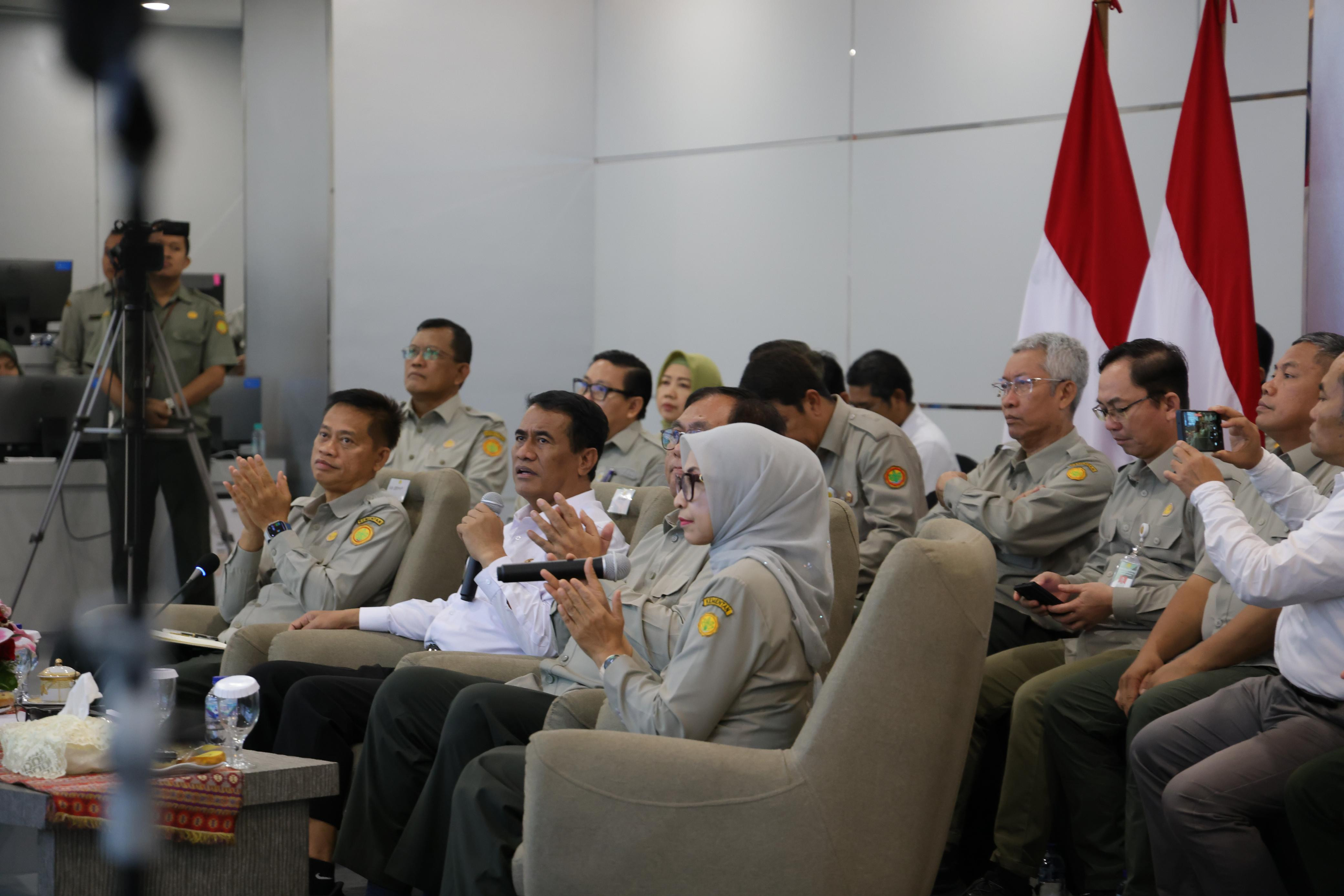 45.000 Peserta Hadiri Apel Nasional PPL, Mentan Tekankan Transparansi Bantuan dan Respons Cepat Lapangan