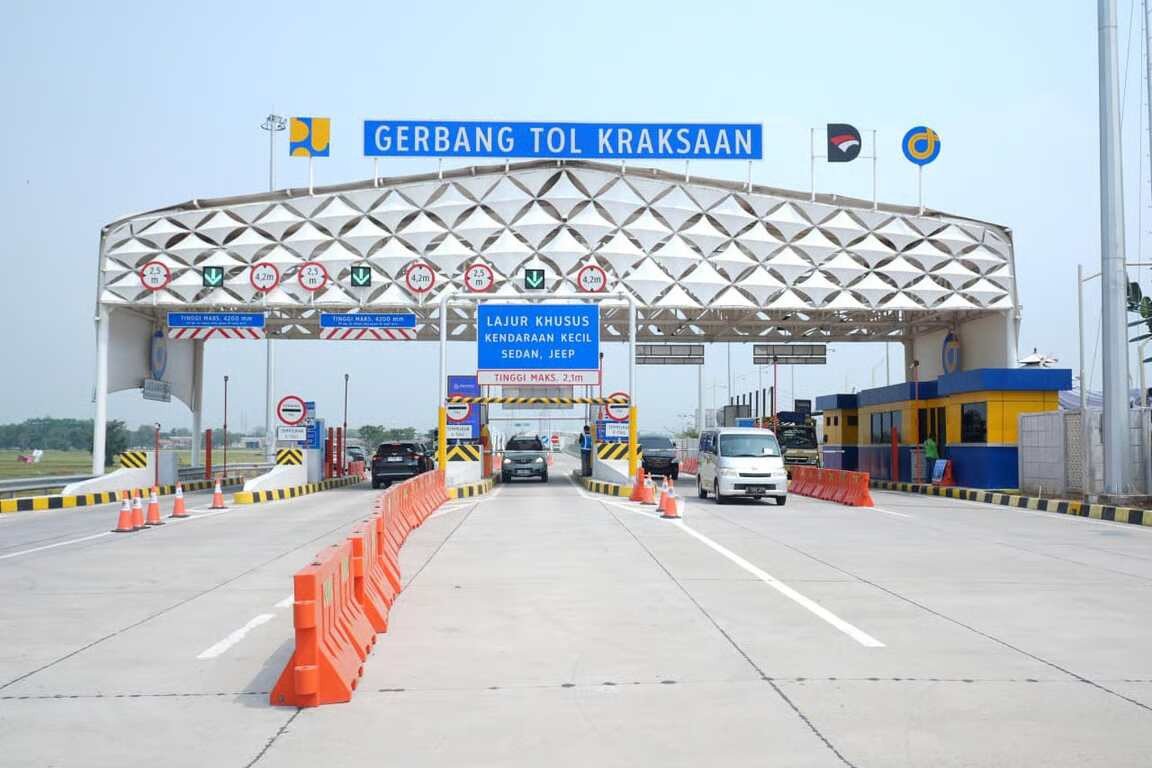 Jalan_Tol_Prosiwangi_Segmen_Gending-Paiton_(1).jpg