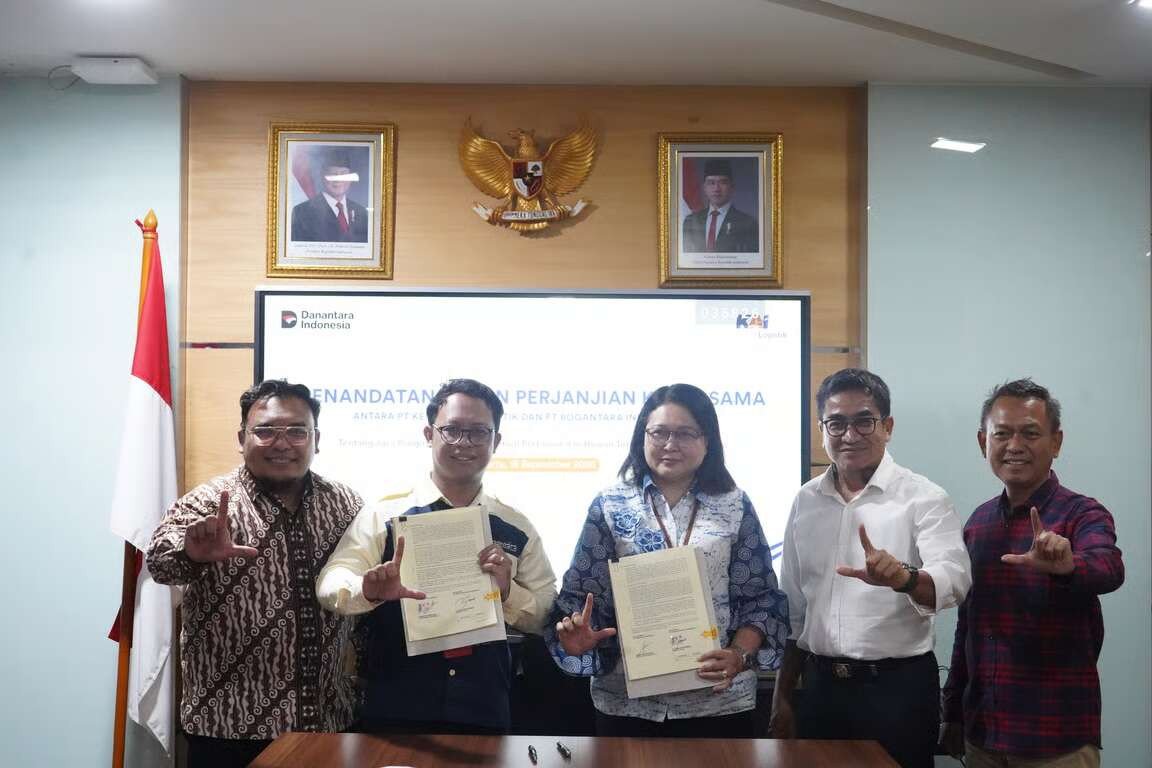 KAI_Logistik_Bersama_PT_Bogantara_Indo_Transport_menandatangani_Perjanjian_Kerja_Sama.jpg
